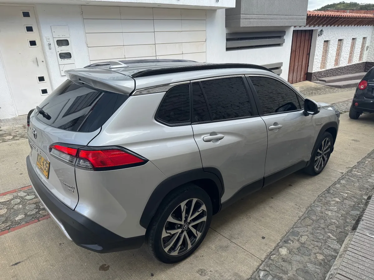 Toyota Corolla Cross 2023 Plateado Ocaña