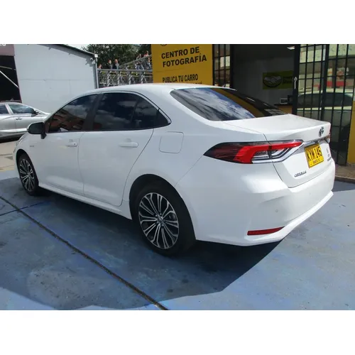 Toyota Corolla SEG 2023 Blanco Bogotá