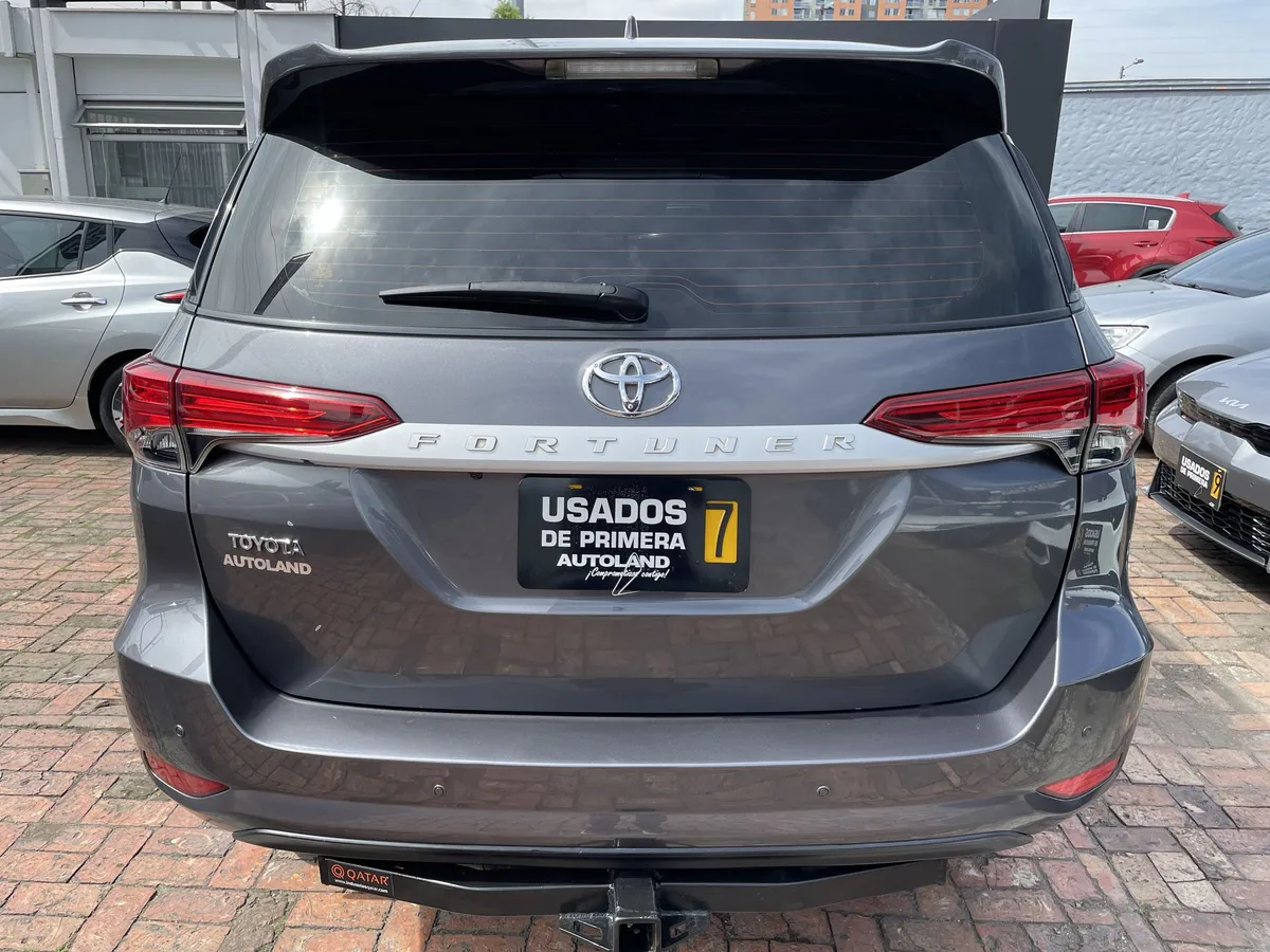 Toyota Fortuner 2020 Gris Bogotá