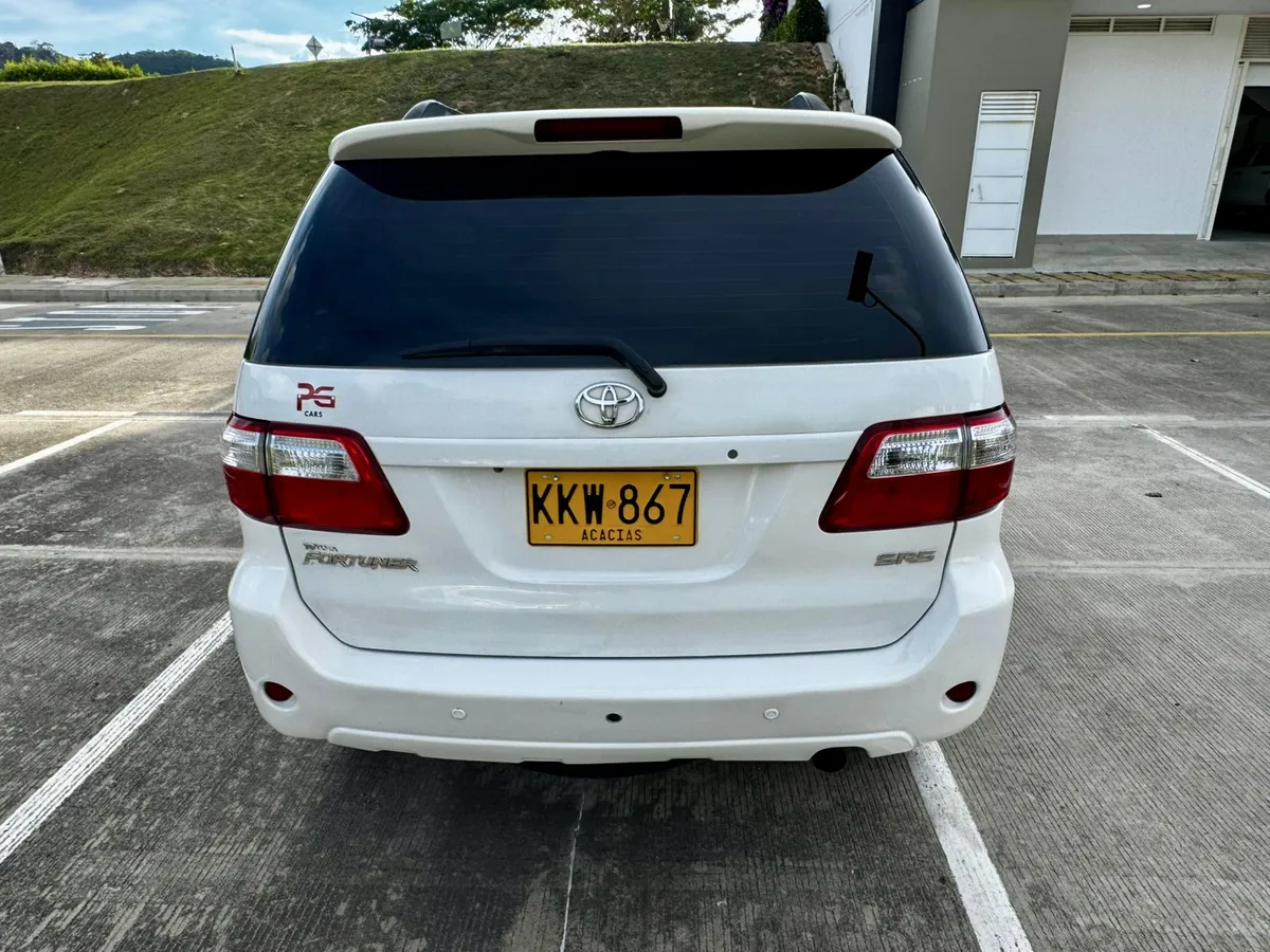 Toyota Fortuner 2012 Blanco Floridablanca