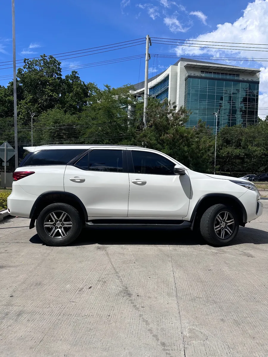 Toyota Fortuner 2018 Blanco Bucaramanga