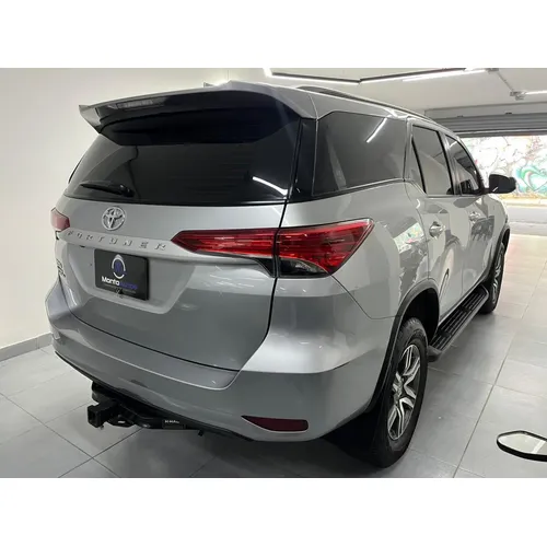 Toyota Fortuner 2022 Plateado Medellín