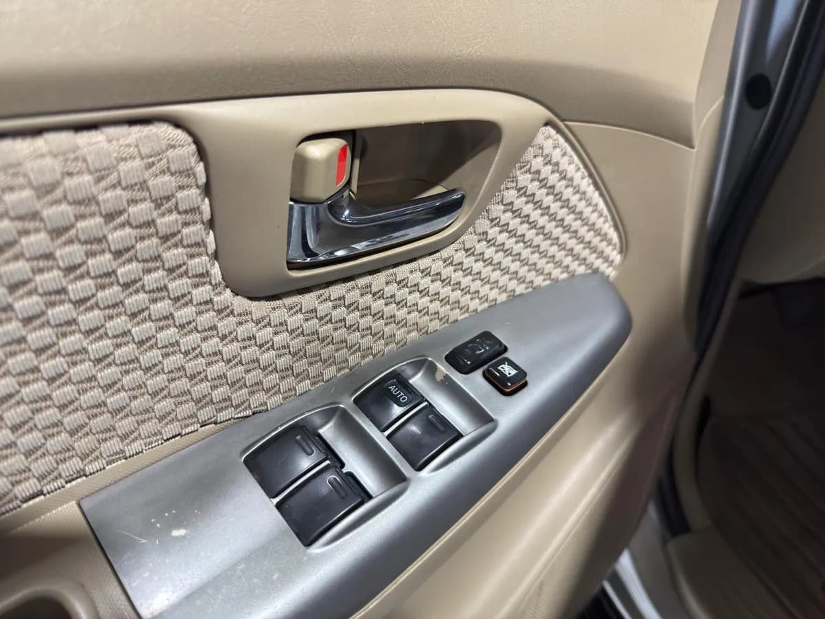 Toyota Fortuner 2.7l 4x4 Modelo 2010 Plateado