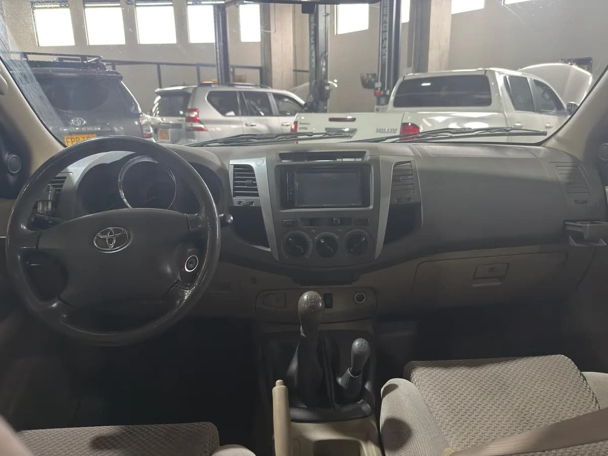 Toyota Fortuner 2.7l 4x4 Modelo 2010 Plateado