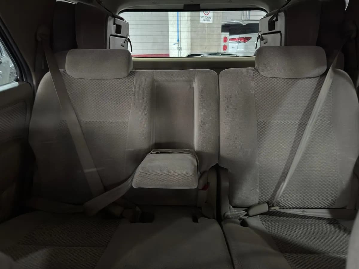 Toyota Fortuner 2.7l 4x4 Modelo 2010 Plateado