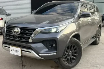 Toyota Fortuner Srv 2.4 Ldiesel 4x2 7psj