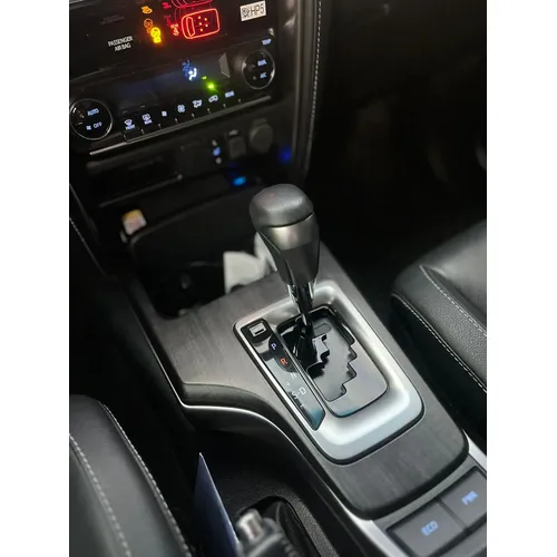 Toyota Fortuner SRV 2023 Gris Bogotá