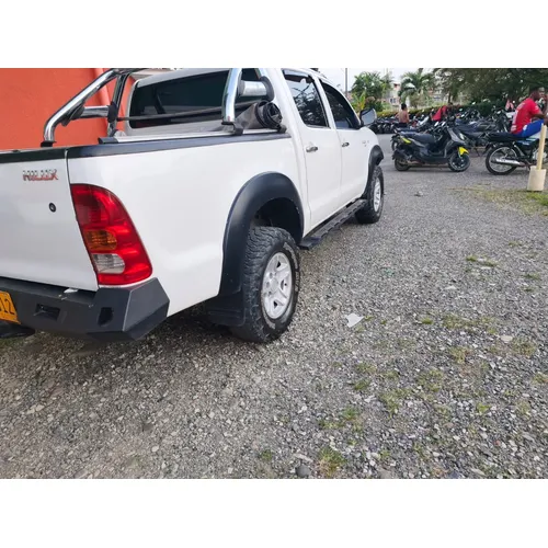 Toyota Hilux 2011 Blanco Apartadó