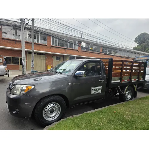 Toyota Hilux 2007 Gris Bogotá