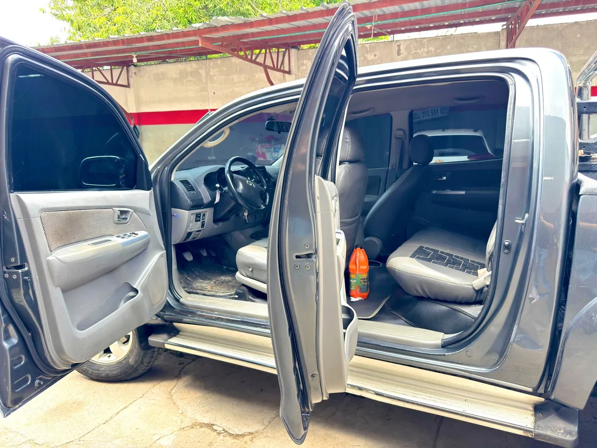 Toyota Hilux 2008 Gris Aguachica