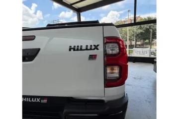 Toyota Hilux 2.8 Gr-S At