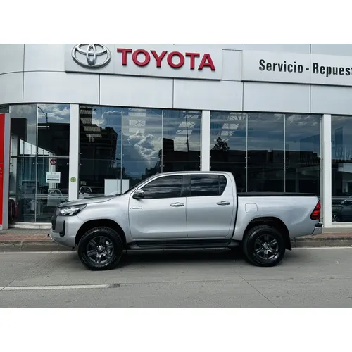 Toyota Hilux 2021 Plateado Bogotá