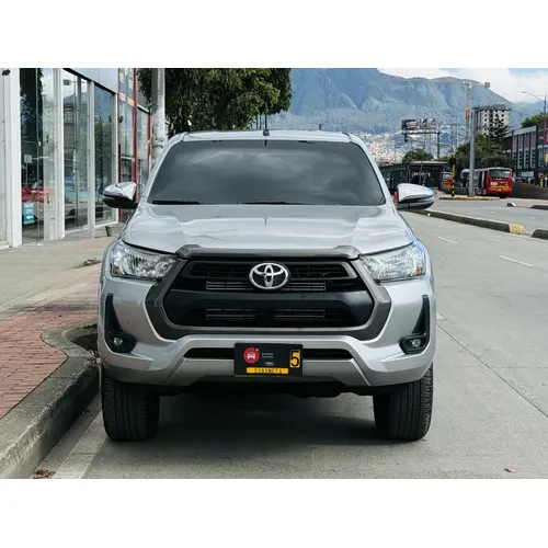 Toyota Hilux 2021 Plateado Bogotá