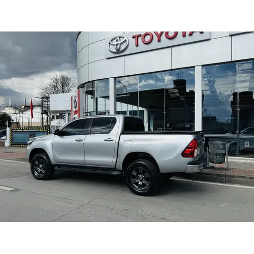 Toyota Hilux 2021 Plateado Bogotá