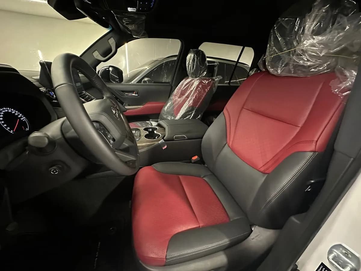 Toyota Land Cruiser 300 Diésel 2024 Blanco