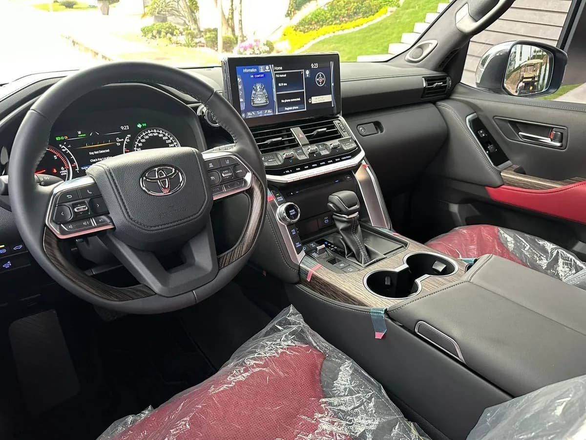 Toyota Land Cruiser 300 Diésel 2024 Blanco