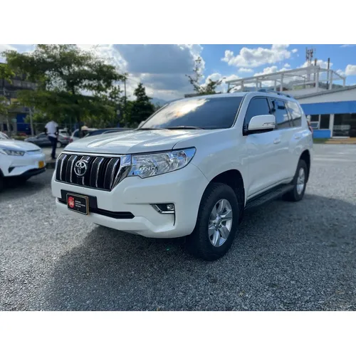Toyota Land Cruiser Prado TX.L 2024 Blanco Medellín