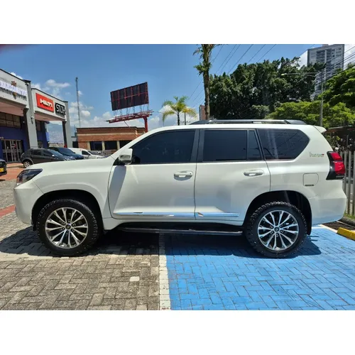 Toyota Land Cruiser Prado TX.L 2011 Blanco Medellín