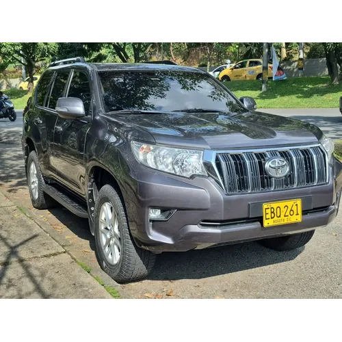 Toyota Land Cruiser Prado TX.L 2018 Gris Medellín