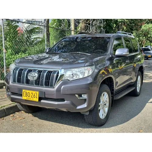 Toyota Land Cruiser Prado TX.L 2018 Gris Medellín
