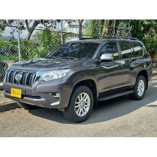 Toyota Land Cruiser Prado TX.L 2018 Gris Medellín