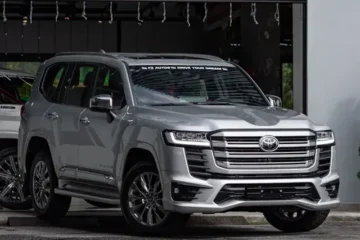 Toyota Lc300 Vxr Hybrid 2025