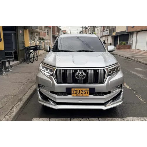 Toyota Land Cruiser Prado TX.L 2014 Plateado Bogotá