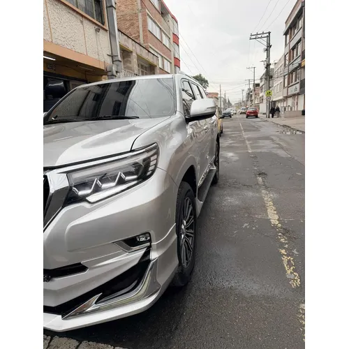 Toyota Land Cruiser Prado TX.L 2014 Plateado Bogotá