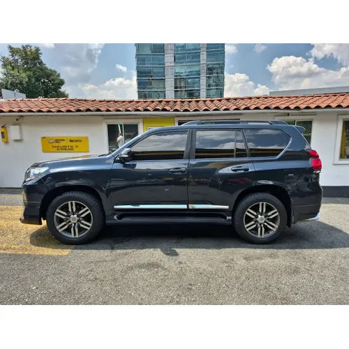 Toyota Land Cruiser Prado TX.L 2013 Negro Medellín
