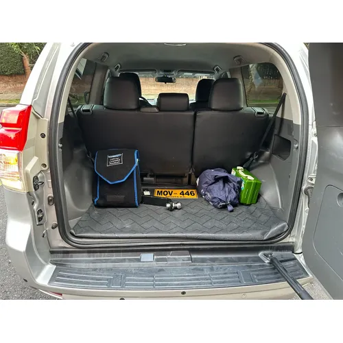 Toyota Land Cruiser Prado TX 2010 Plateado Bogotá