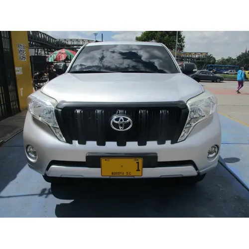 Toyota Land Cruiser Prado TX 2014 Plateado Bogotá