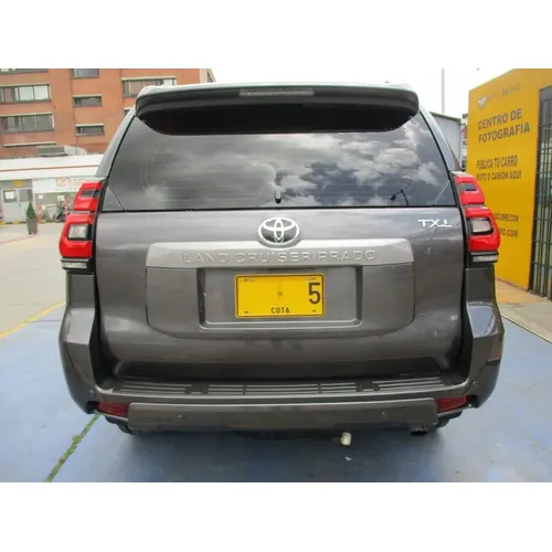 Toyota Land Cruiser Prado TX.L 2019 Gris Bogotá