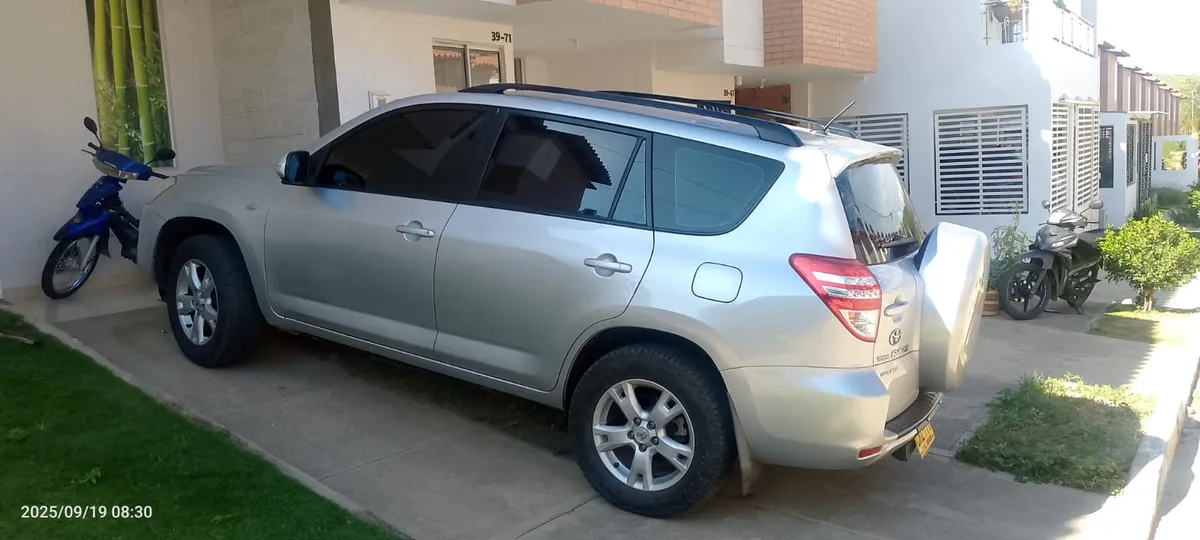 Toyota RAV4 2011 Plateado Villa Del Rosario