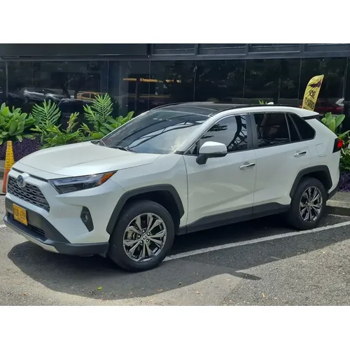 Toyota RAV4 2022 Blanco Envigado