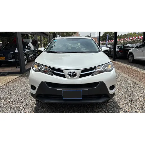 Toyota RAV4 2015 Blanco Bogotá