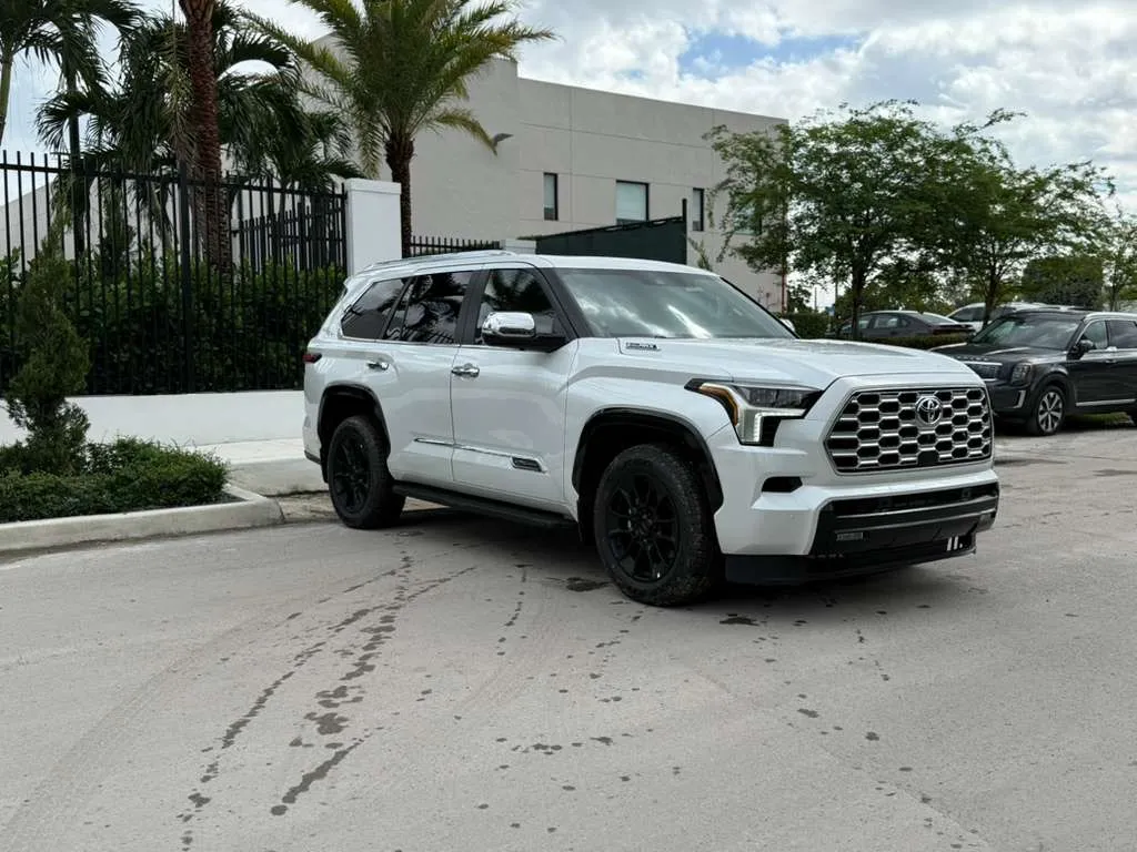 Toyota Sequoia TRD OFF ROAD 2026 Blanco Bucaramanga