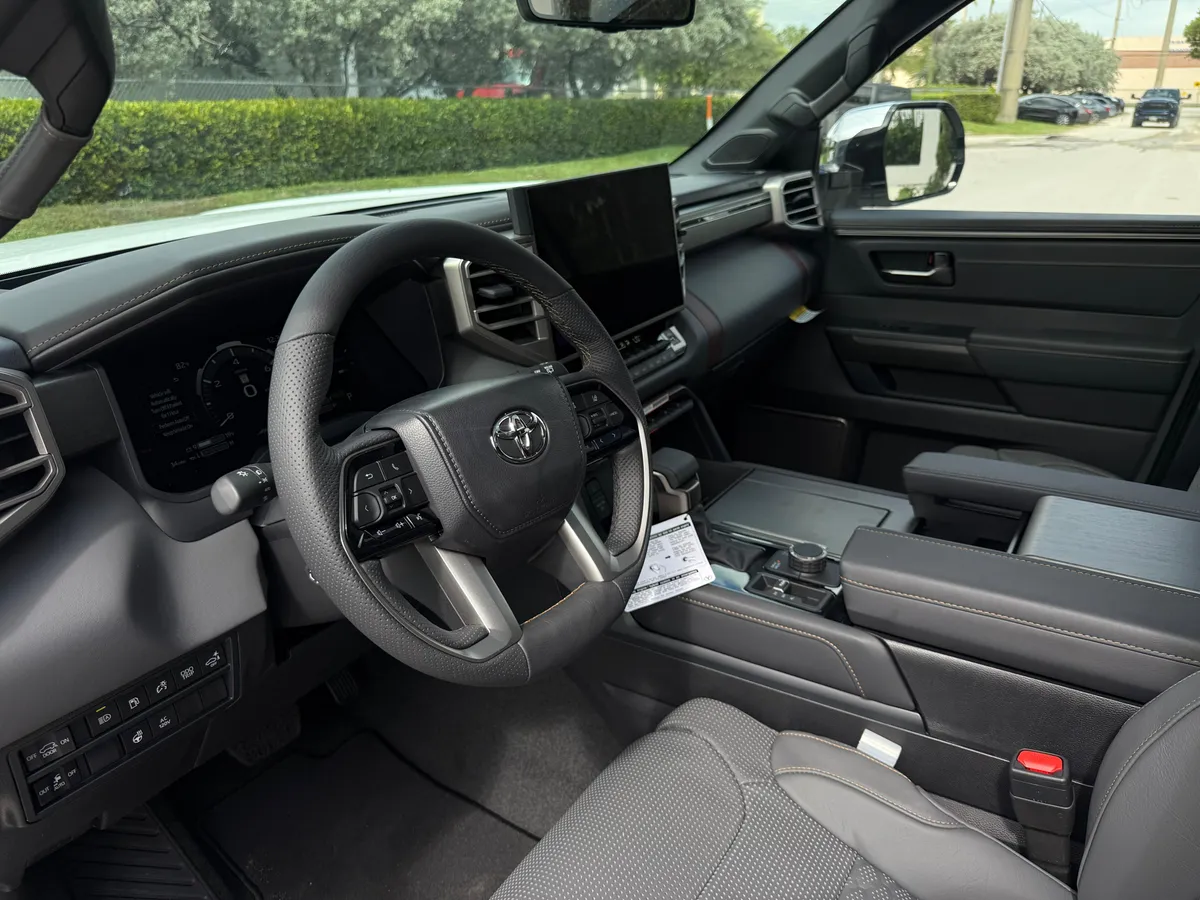 Toyota Sequoia 2026 Blanco Bucaramanga