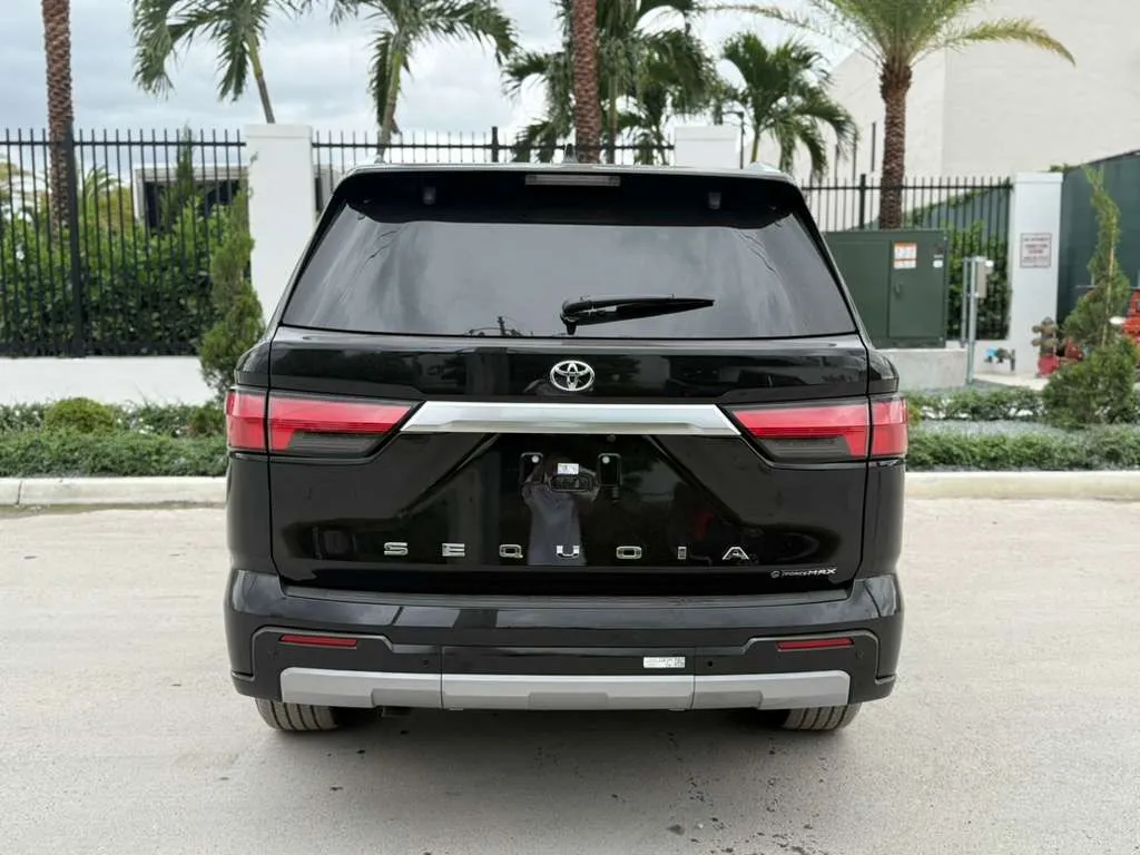 Toyota Sequoia 2026 Negro Bucaramanga