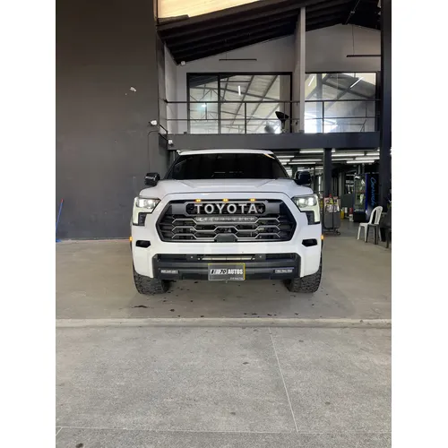 Toyota Sequoia TRD PRO 2023 Blanco Medellín