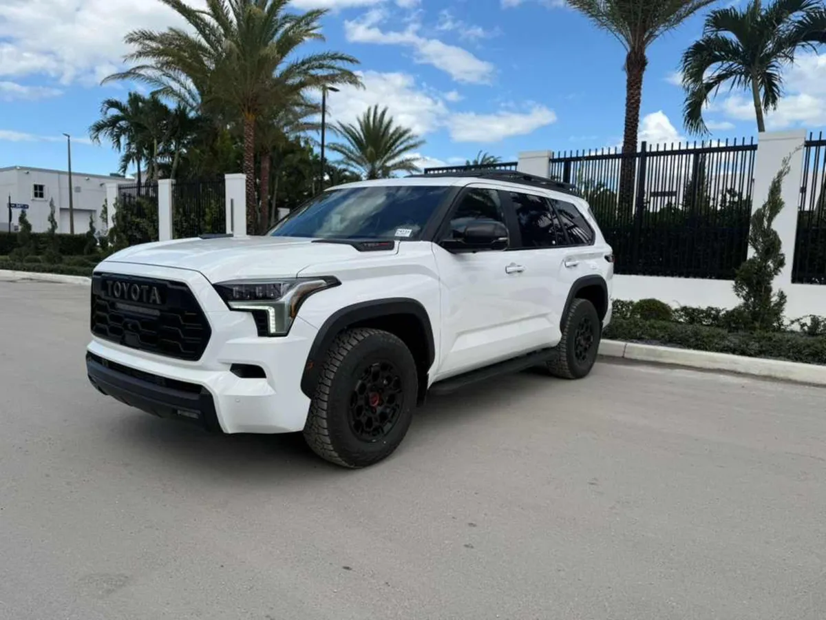 Toyota Sequoia TRD PRO 2026 Blanco Bucaramanga