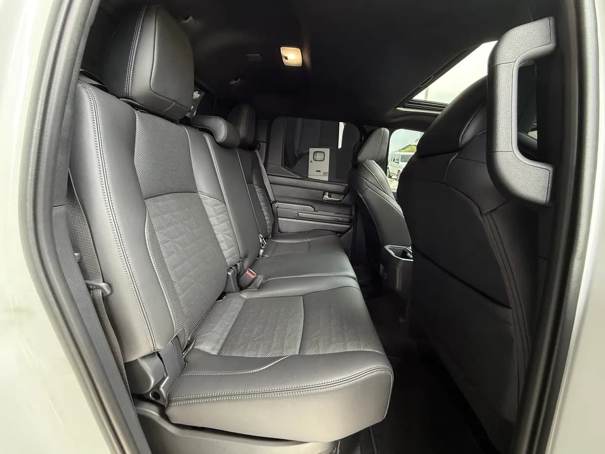 Toyota Tacoma TRD Sport Híbrida 2025 Blanco