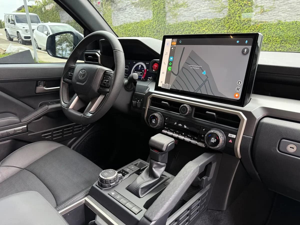 Toyota Tacoma TRD Sport Híbrida 2025 Blanco