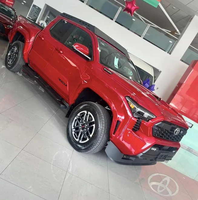 Toyota Tacoma TRD Sport 2025 Rojo Bogotá