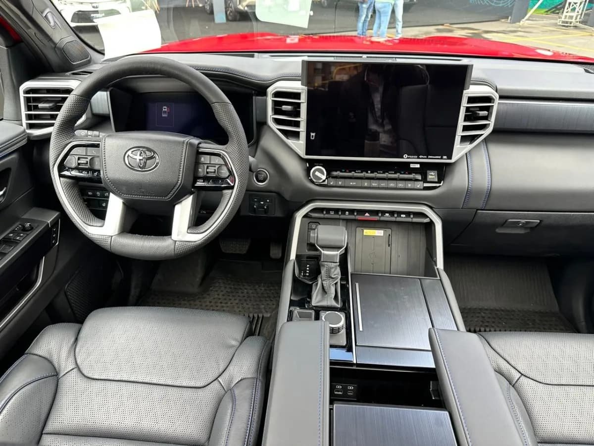 Toyota Tundra 3.4 Dc 4X4 At 2024 Rojo