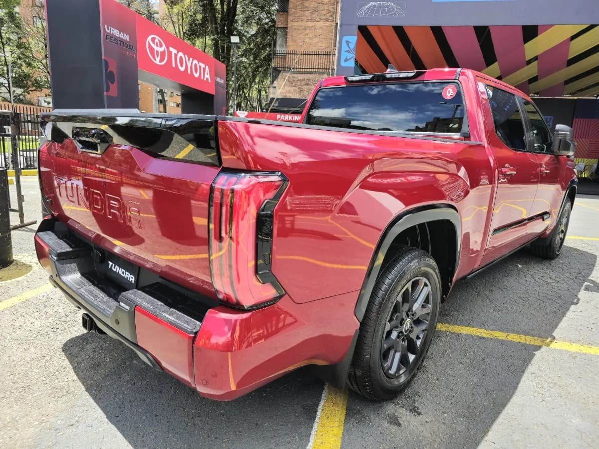 Toyota Tundra 3.4 Dc 4X4 At 2024 Rojo