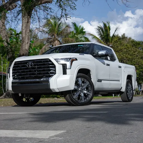 Toyota Tundra 2026 Blanco Medellín