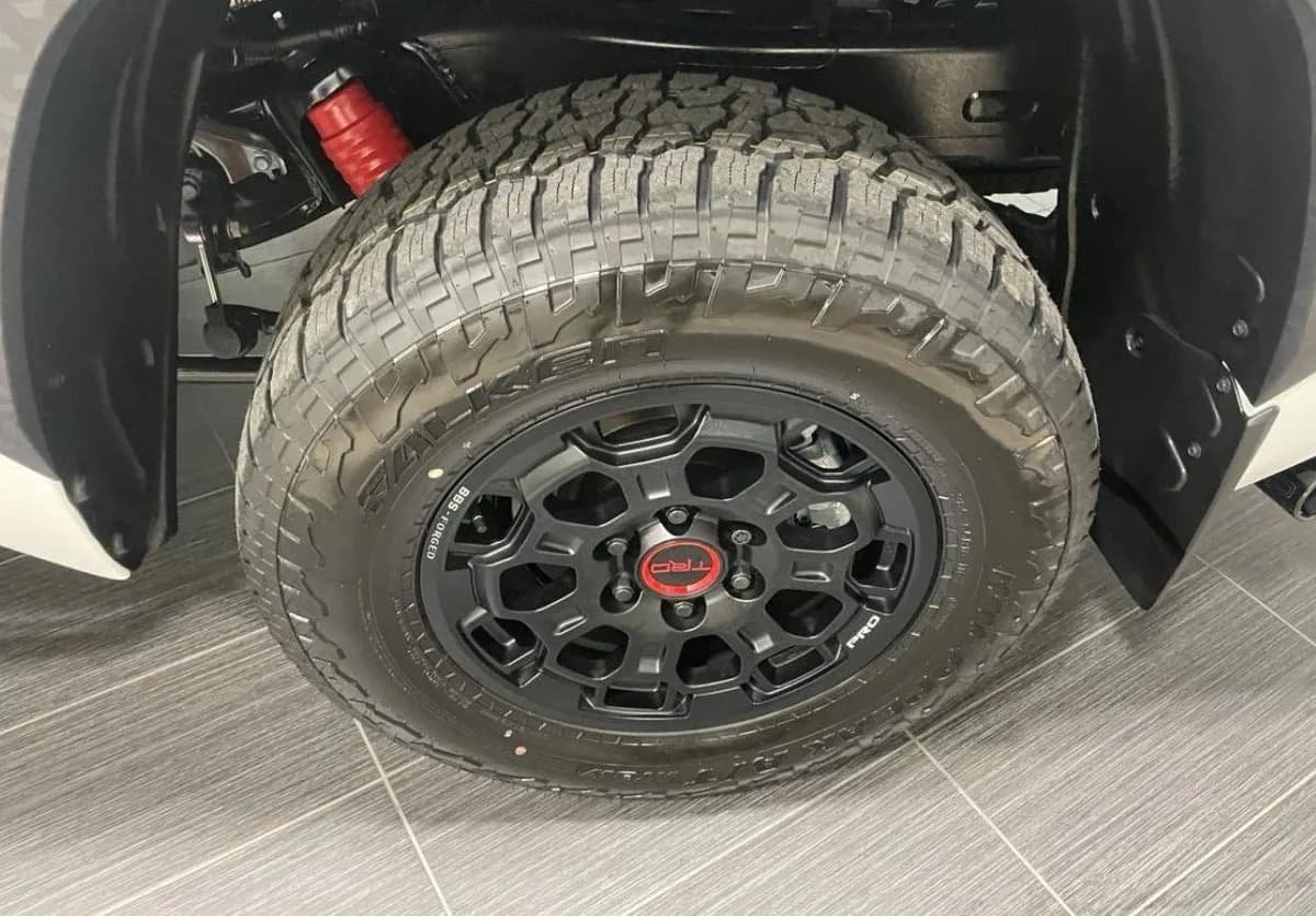 Toyota Tundra TRD Pro Híbrida 2025 Blanco