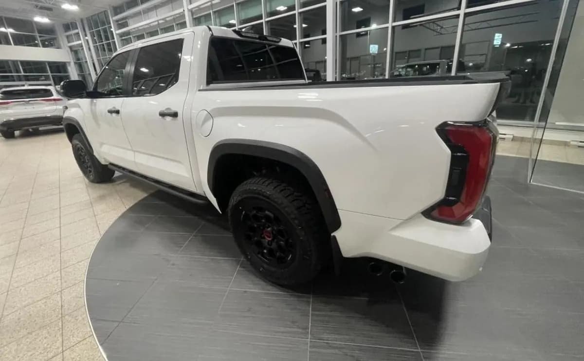 Toyota Tundra TRD Pro Híbrida 2025 Blanco