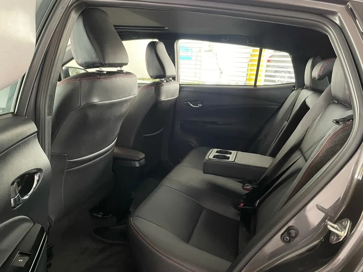 Toyota Yaris 1.5 Sport Cvt 2025 Gris