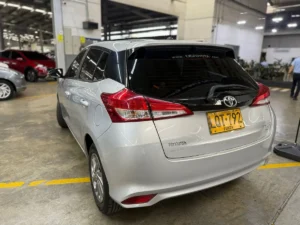Toyota Yaris XS 2023 Plateado Itagüí